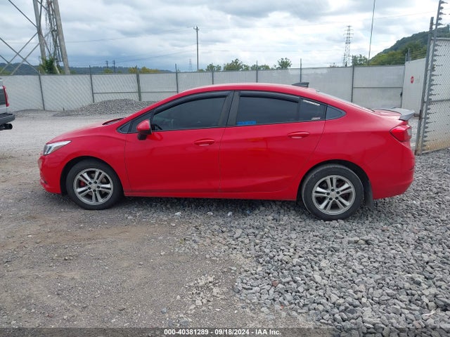 Chevrolet Cruze Ls Manual 2018 1G1BB5SM9J7170200 Image 14