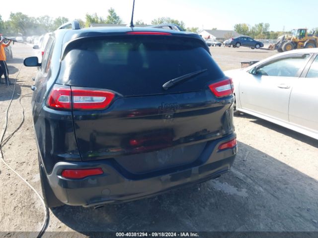 1C4PJMCS6EW309895 Jeep Cherokee Altitude