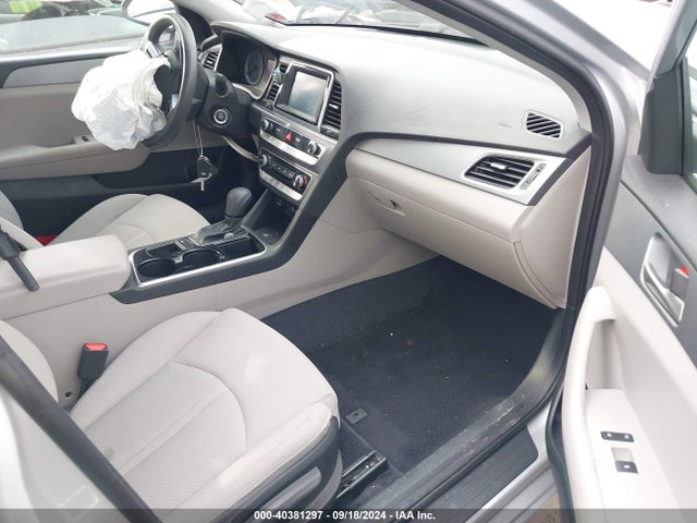Hyundai SONATA SE 2018 5NPE24AF1JH695085 Image 5