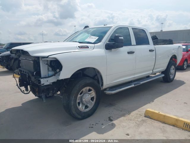 3C6UR5HJ8RG139584 RAM 2500 Tradesman  4x4 8' Box