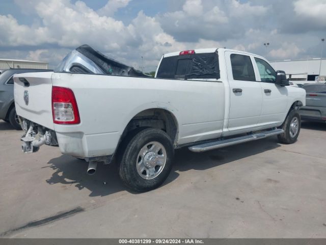 3C6UR5HJ8RG139584 RAM 2500 Tradesman  4x4 8' Box