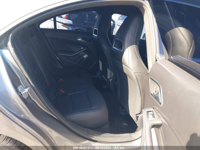 WDDSJ4EBXFN255568 Mercedes-Benz CLA 250