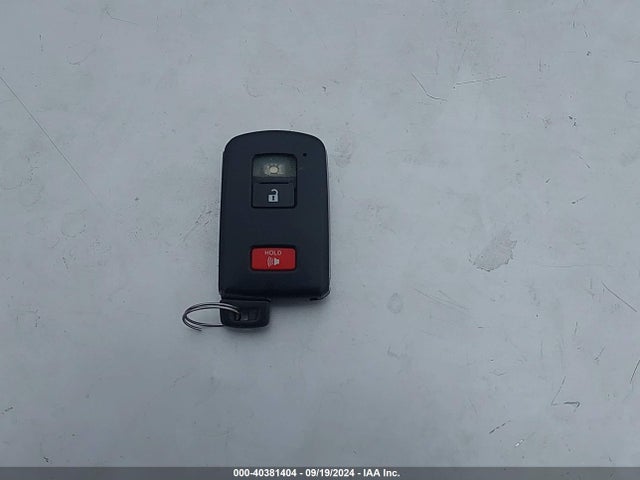 Toyota Prius C Four 2015 JTDKDTB36F1094216 Image 11