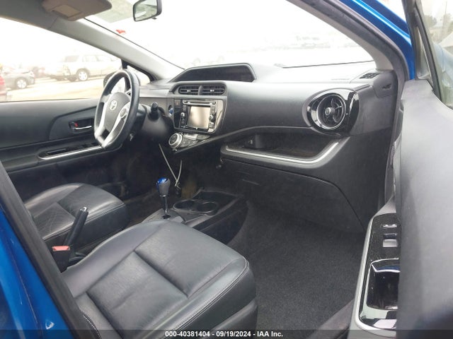 Toyota Prius C Four 2015 JTDKDTB36F1094216 Image 5