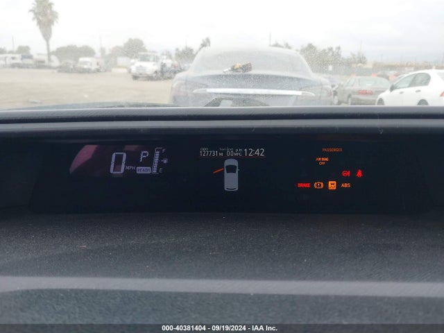 Toyota Prius C Four 2015 JTDKDTB36F1094216 Image 7