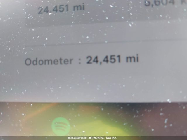 5YJ3E1EAXNF316259 Tesla MODEL 3