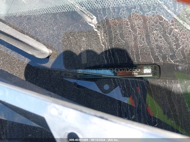 Toyota Rav4 Xle 2021 JTMW1RFV5MD070655 Image 9