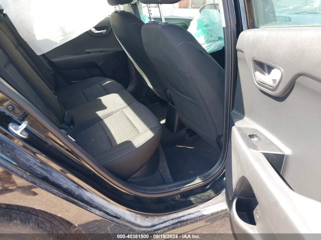 3KPA24AD5PE575669 KIA RIO LX