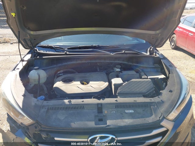 Hyundai Tucson Se Plus 2017 KM8J33A48HU473921 Image 10