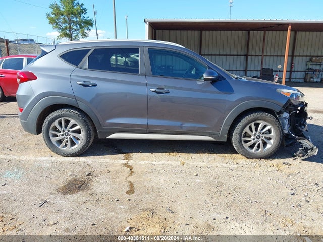 Hyundai Tucson Se Plus 2017 KM8J33A48HU473921 Image 13