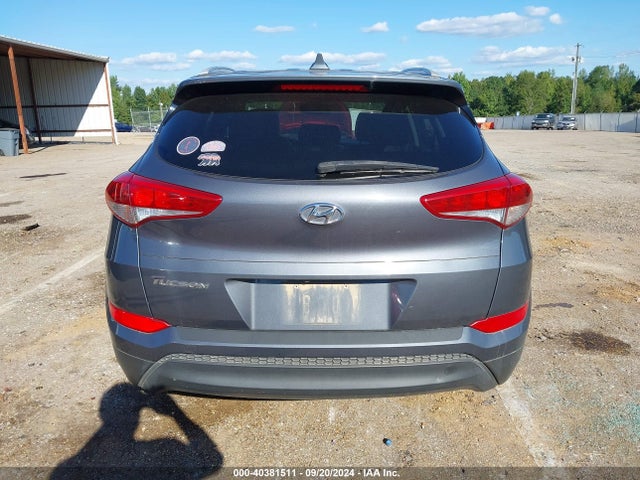 Hyundai Tucson Se Plus 2017 KM8J33A48HU473921 Image 16