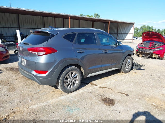 Hyundai Tucson Se Plus 2017 KM8J33A48HU473921 Image 4