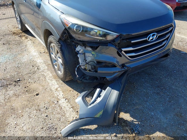 Hyundai Tucson Se Plus 2017 KM8J33A48HU473921 Image 6