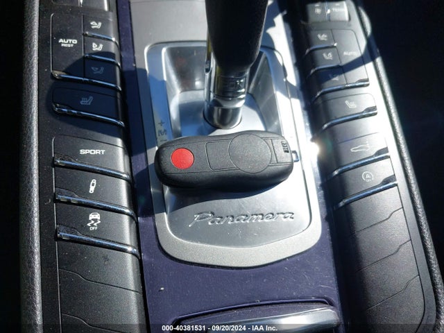 2012 PORSCHE PANAMERA WP0AA2A75CL016545 Photo 10
