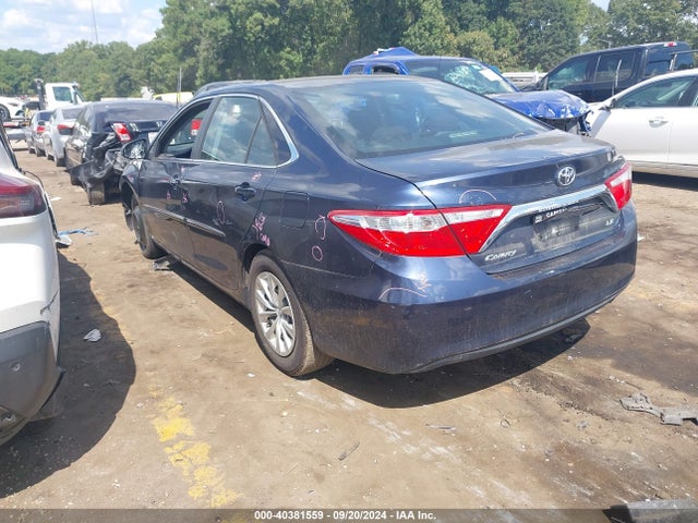 Toyota CAMRY LE 2016 4T4BF1FK8GR563761 Image 3