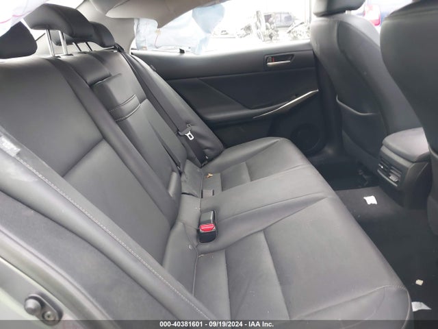 JTHBA1D29H5040131 Lexus IS 200T
