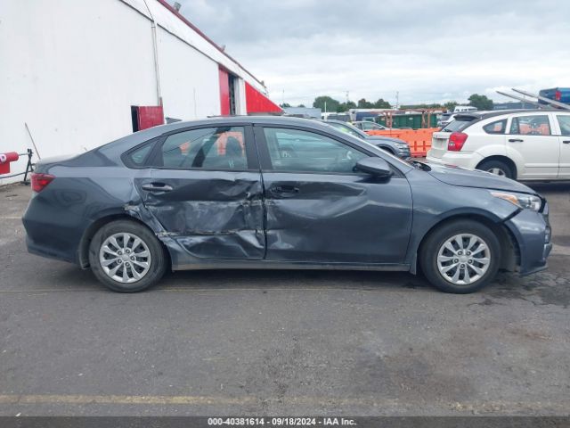 3KPF24AD1ME394666 KIA FORTE FE