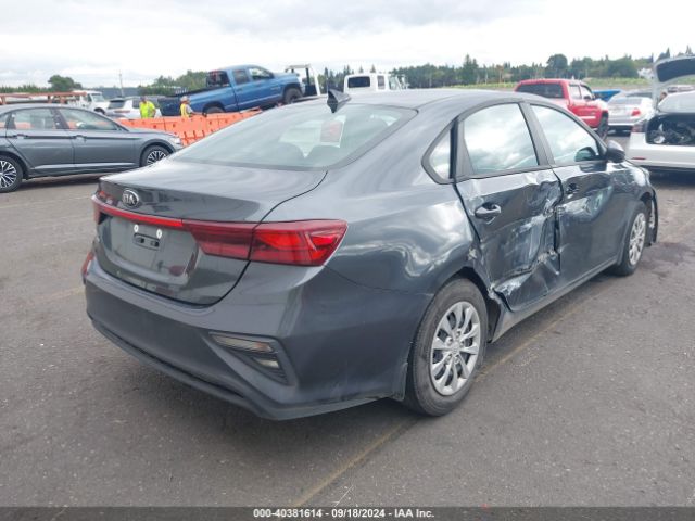 3KPF24AD1ME394666 KIA FORTE FE