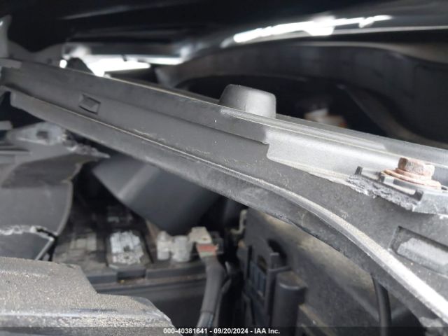 5XYKTDA69EG467719 KIA SORENTO LX