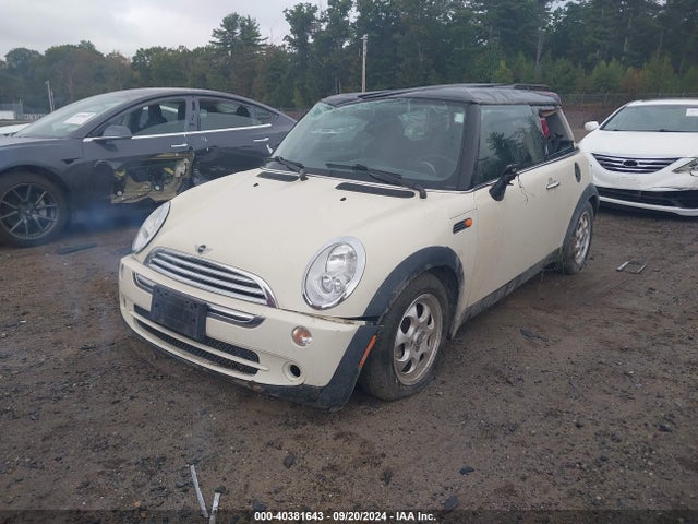 2005 MINI COOPER WMWRC33405TJ65774 Photo 1