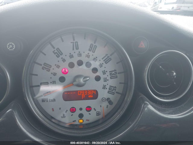 2005 MINI COOPER WMWRC33405TJ65774 Photo 6