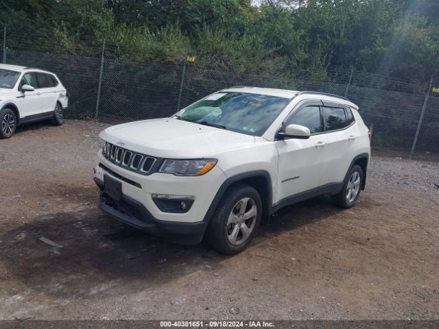3C4NJDBB5JT434962 Jeep Compass Latitude 4x4
