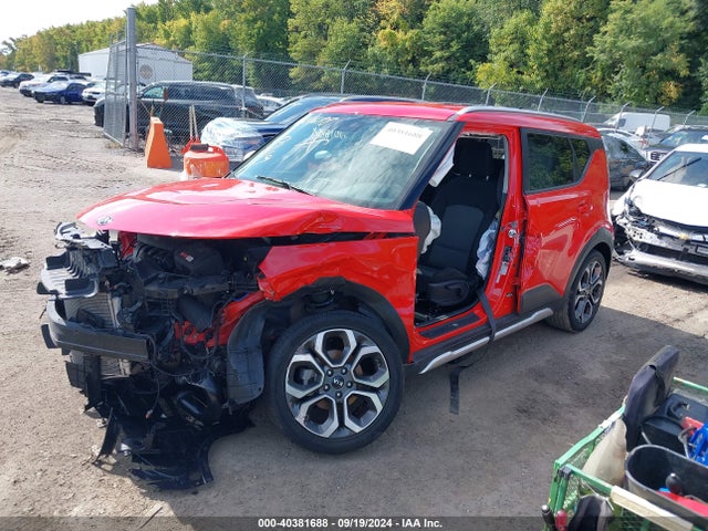 KIA Soul X-line 2020 KNDJ23AU8L7031378 Image 2
