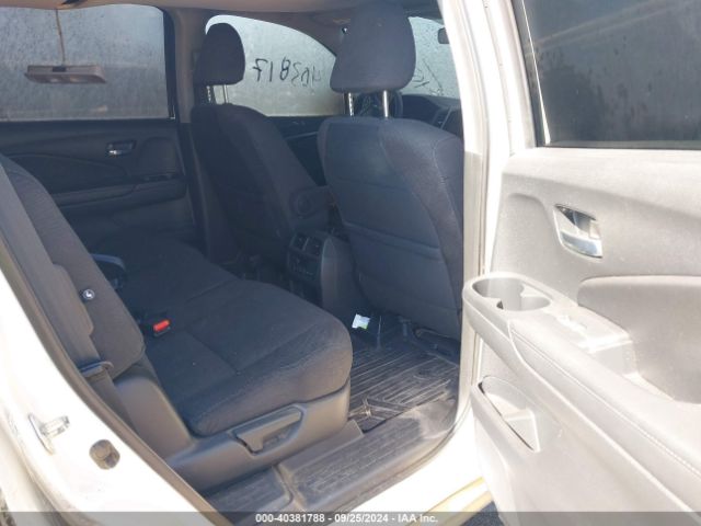 5FNYF6H38HB031402 Honda Pilot Ex