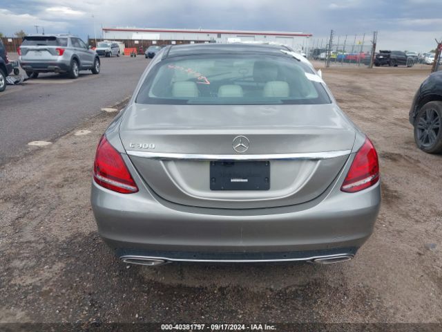W1KWF8DBXLR598929 Mercedes-Benz C 300