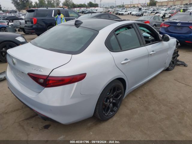 ZARFAMBN4N7665124 Alfa Romeo Giulia Ti Rwd