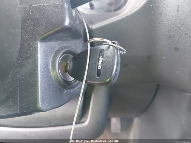 1C4NJPBB2HD172982 Jeep Patriot Sport Fwd