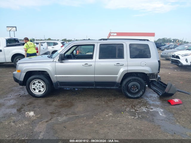 1C4NJPBB2HD172982 Jeep Patriot Sport Fwd