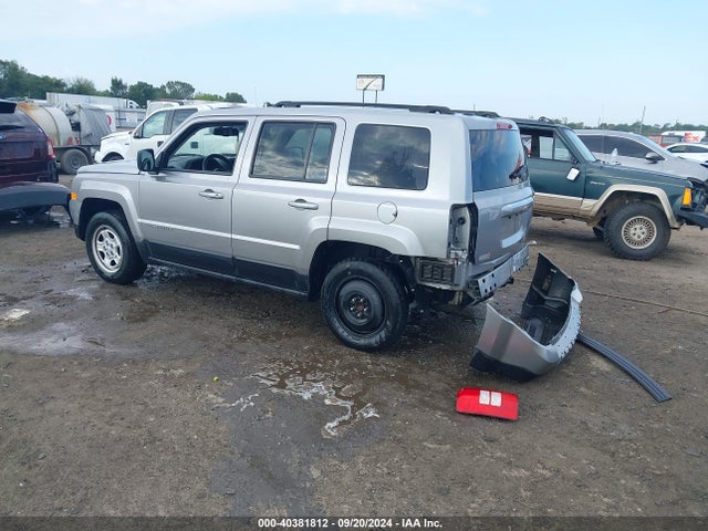 1C4NJPBB2HD172982 Jeep Patriot Sport Fwd