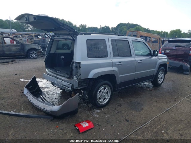 1C4NJPBB2HD172982 Jeep Patriot Sport Fwd