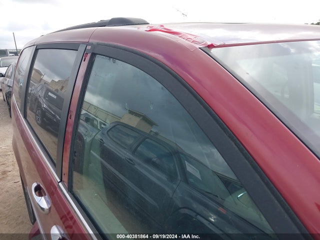 2C4RC1CG1GR247492 Chrysler Town & Country Touring-l Anniversary Edition