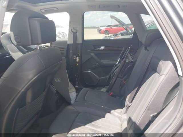 WA1ANAFY3J2012989 Audi Q5 2.0t Premium/2.0t Tech Premium