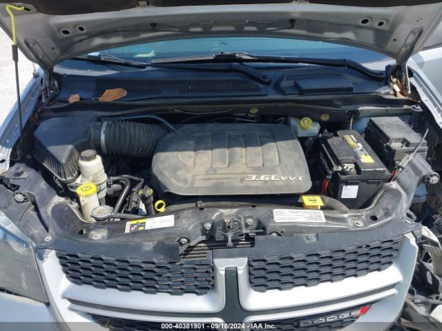 2C4RDGEGXJR140624 Dodge Grand Caravan Gt