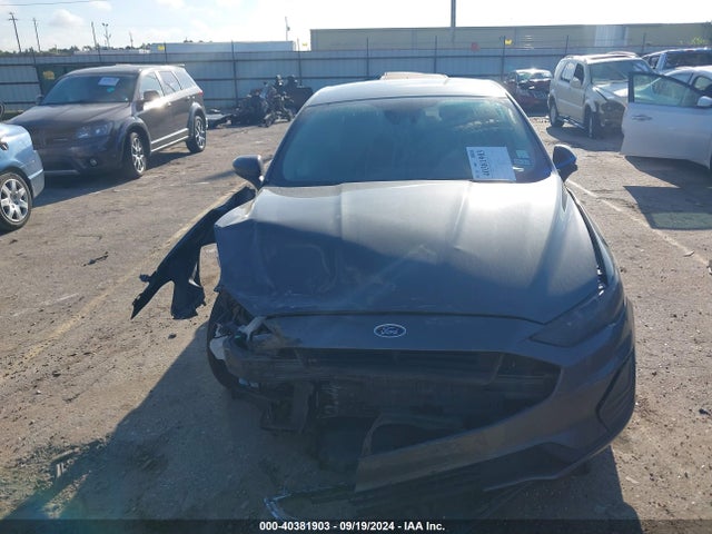 Ford Fusion Hybrid Se 2019 3FA6P0LU7KR257119 Image 12