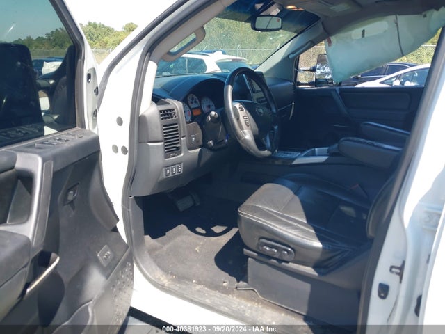 Nissan Titan Pro-4x 2014 1N6BA0EC5EN502146 Image 5
