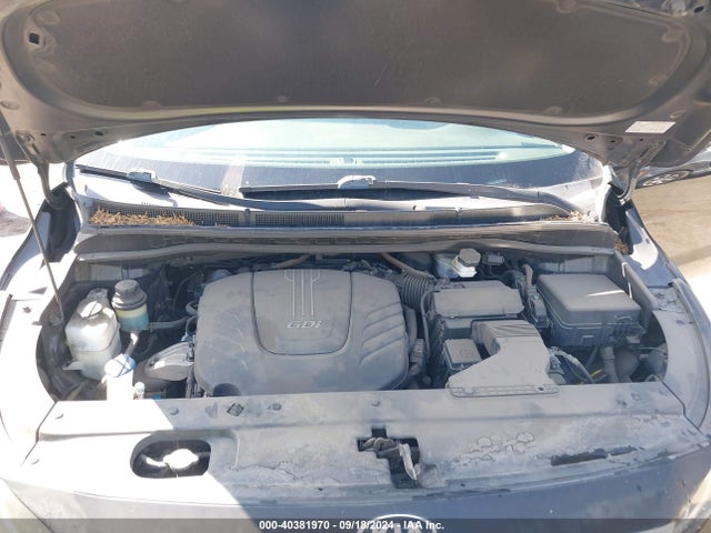 KIA SEDONA LX 2016 KNDMB5C15G6094414 Image 10
