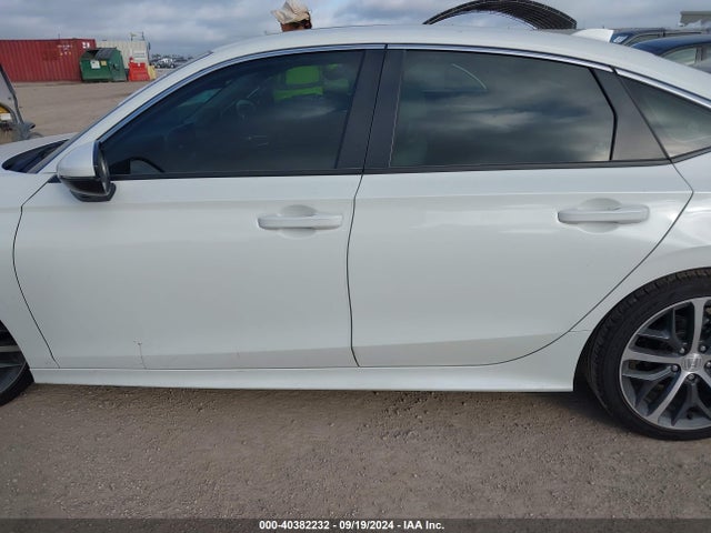 Honda Civic 2024 2HGFE1F95RH324210 Image 27
