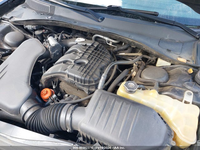 2C3CCAEG0GH282392 Chrysler 300C