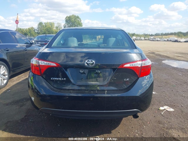 Toyota COROLLA LE 2016 5YFBURHE5GP556399 Image 17