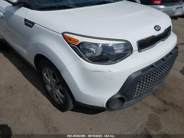 KIA SOUL + 2015 KNDJP3A58F7213337 Image 6