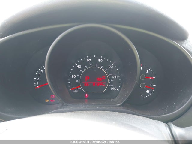 KIA SOUL + 2015 KNDJP3A58F7213337 Image 7