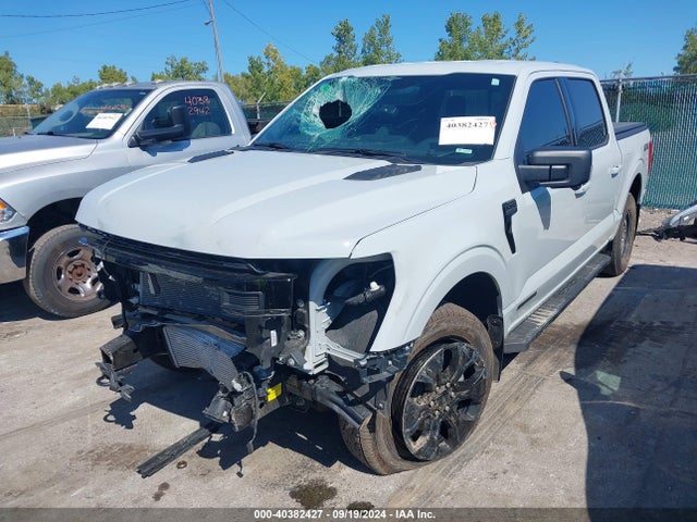 Ford F-150 Xlt 2023 1FTFW1ED5PFD00358 Image 2
