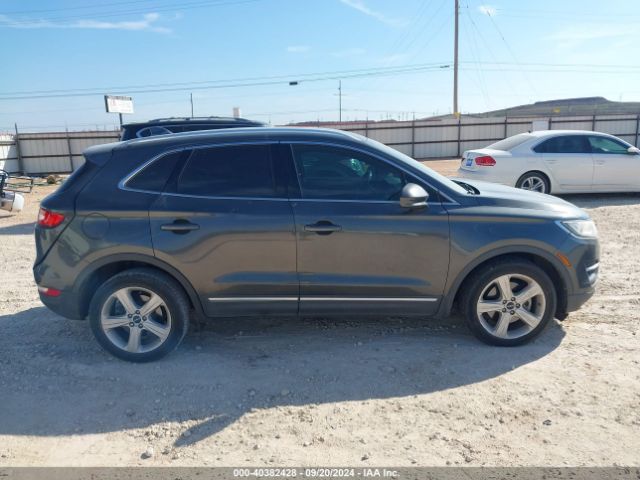 5LMCJ1C93HUL57177 Lincoln Mkc Premiere