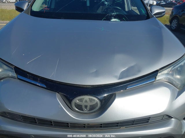 Toyota Rav4 Xle 2017 2T3RFREV1HW561779 Image 17