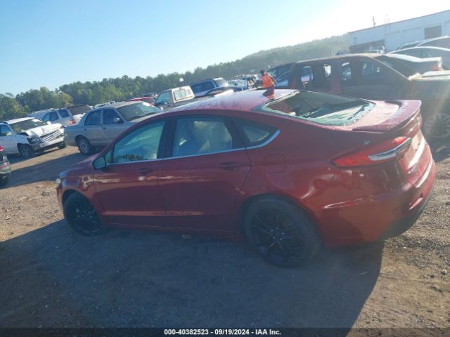 3FA6P0HD9KR162280 Ford FUSION SE