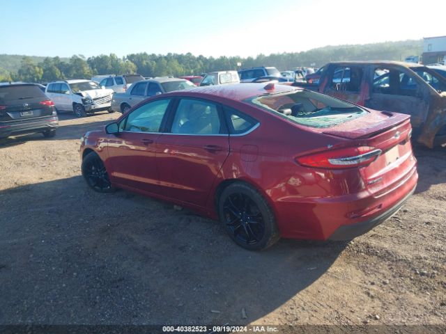 3FA6P0HD9KR162280 Ford FUSION SE